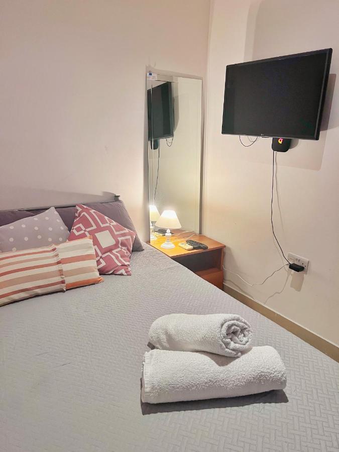 Spinola Bay View Apartment Saint Julian's Bagian luar foto